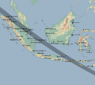 Map of the eclipse path across Indonesia on 07/14/2512