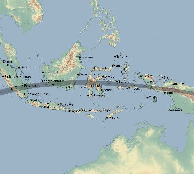 Map of the eclipse path across Indonesia on 04/15/2610