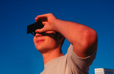 Photo of the solar eclipse of 07/31/2000 by Alan Dyer