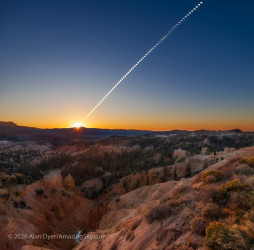Photo of the solar eclipse of 10/14/2023 by Alan Dyer