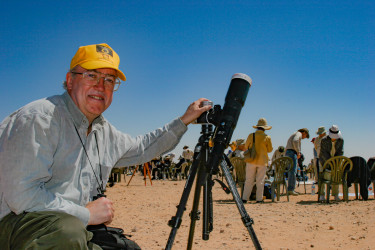 Photo of the solar eclipse of 03/29/2006 by Alan Dyer