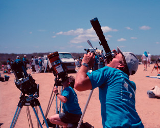 Photo of the solar eclipse of 07/11/1991 by Alan Dyer