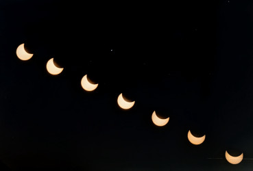Photo of the solar eclipse of 10/12/1996 by Klaus Schulze-Frerichs