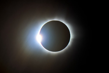 Photo of the solar eclipse of 11/13/2012 by Oscar Martín Mesonero