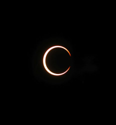 Photo of the solar eclipse of 05/10/1994 by Tim Martin