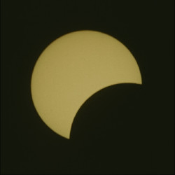 Photo of the solar eclipse of 03/29/2006 by Simone Bolzoni