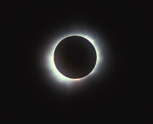 Photo of the solar eclipse of 02/26/1979 by Pierre Arpin