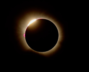 Photo of the solar eclipse of 08/12/2026 by Philippe Brun