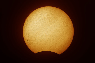 Photo of the solar eclipse of 10/25/2022 by Oscar Martín Mesonero