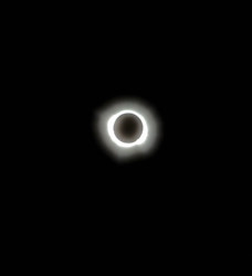 Photo of the solar eclipse of 04/08/2024 by Lori Saenz