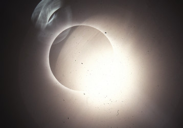 Photo of the solar eclipse of 02/26/1998 by Pierre Arpin