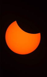 Photo of the solar eclipse of 03/29/2025 by Julien Renaud