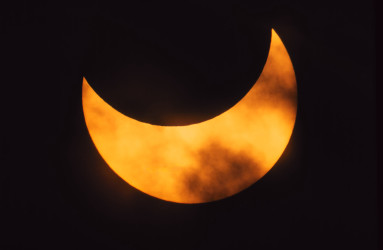 Photo of the solar eclipse of 07/10/1972 by Alan Dyer