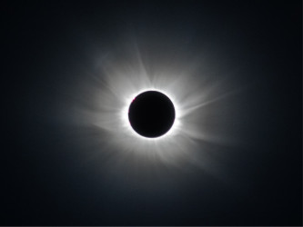 Photo of the solar eclipse of 03/20/2015 by Oscar Martín Mesonero
