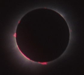 Photo of the solar eclipse of 02/26/1979 by Pierre Arpin