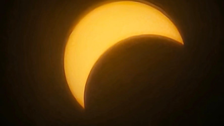 Photo of the solar eclipse of 04/08/2024 by Alissa Ha