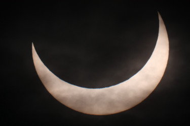 Photo of the solar eclipse of 01/04/2011 by Stefan Simon